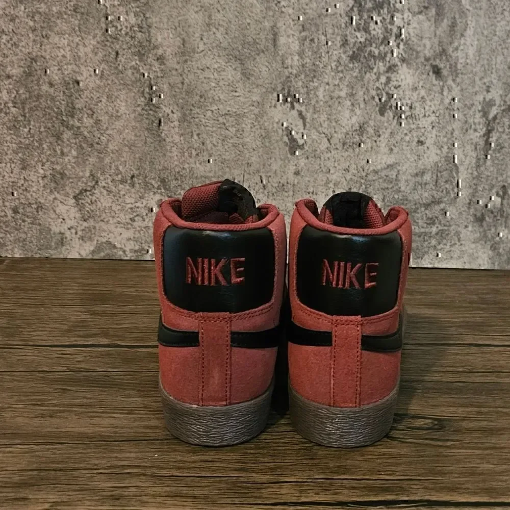 Nike SB Blazer "Men's"    - Picture 3 of 5